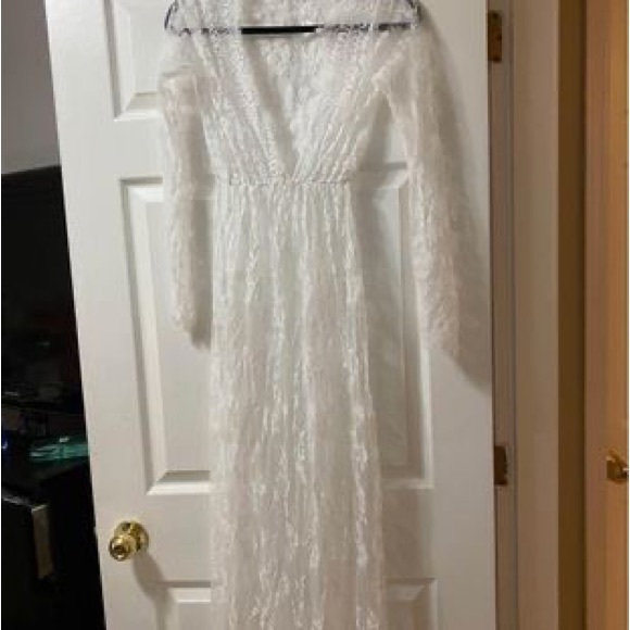 Lace Sheer Robe - Picture 6 of 8